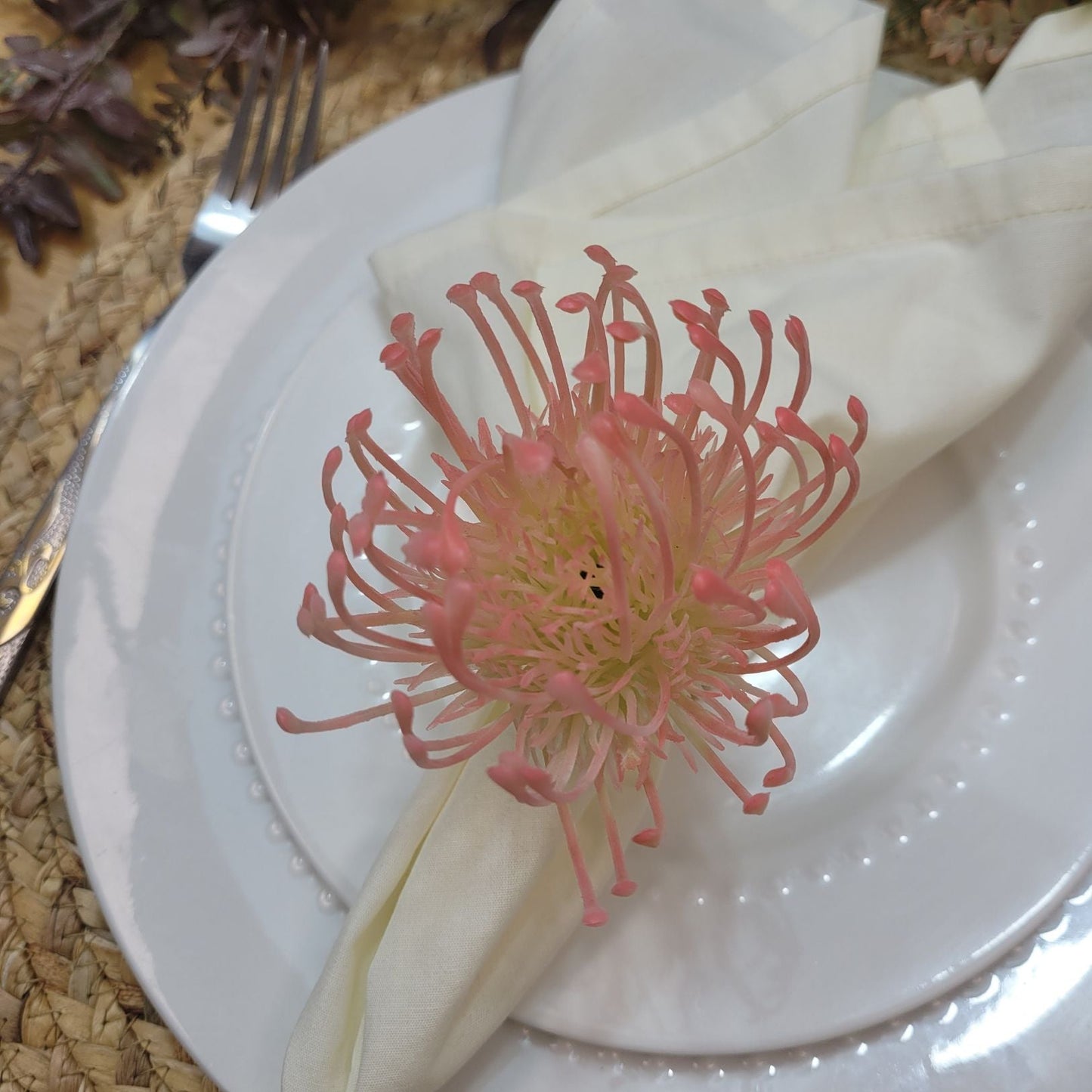 Set of 4 Rose Rustic Savanna Flower Napkin Rings