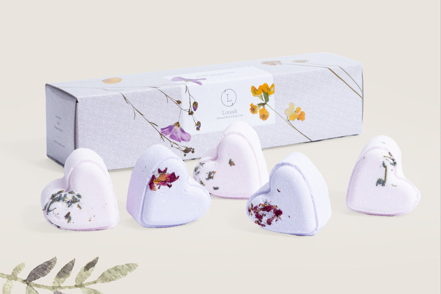 Bath Bombs - Lavender - a Set of 5 Heart Shaped Gift box - Mother's Day best gift