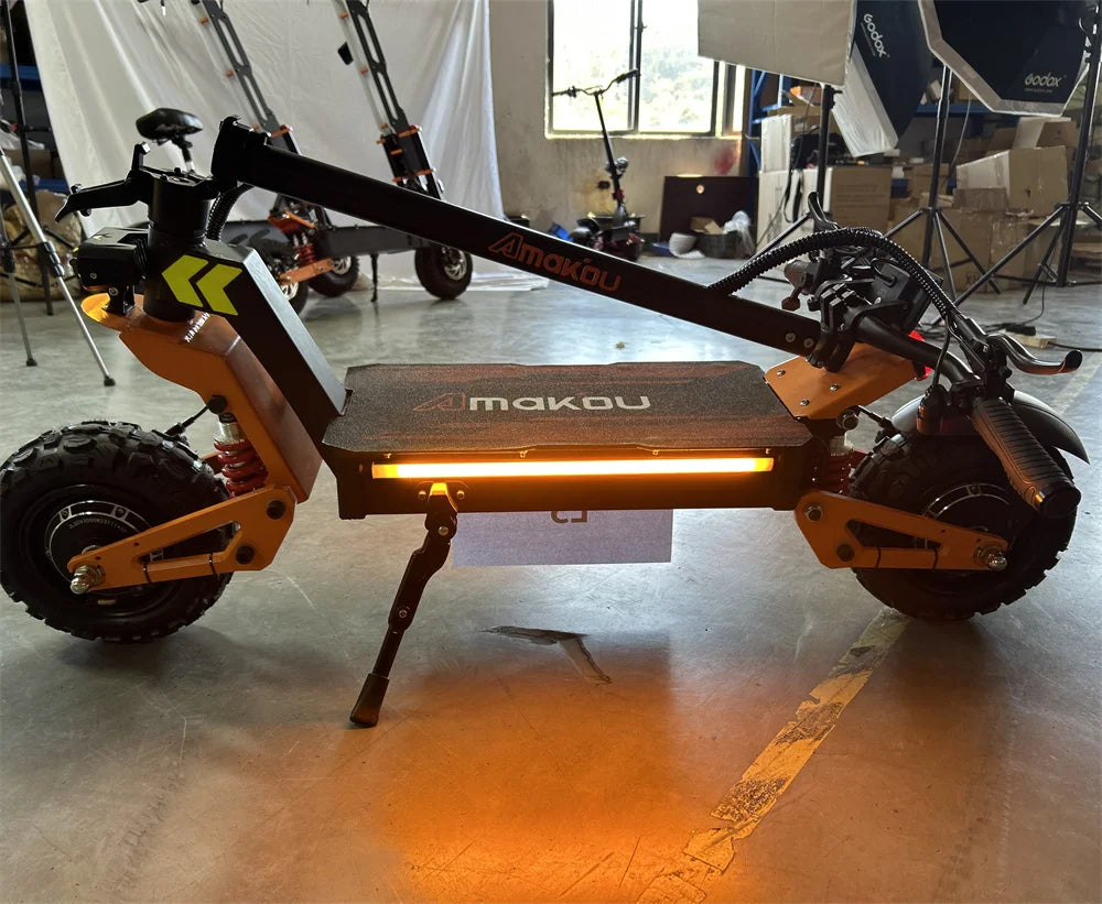 TOURSOR X5 11Inch 6000W Dual Motor Electric Scooter 85KM/H 120KM Long Range Off Road Foldable Electric Kick Scooter for adult